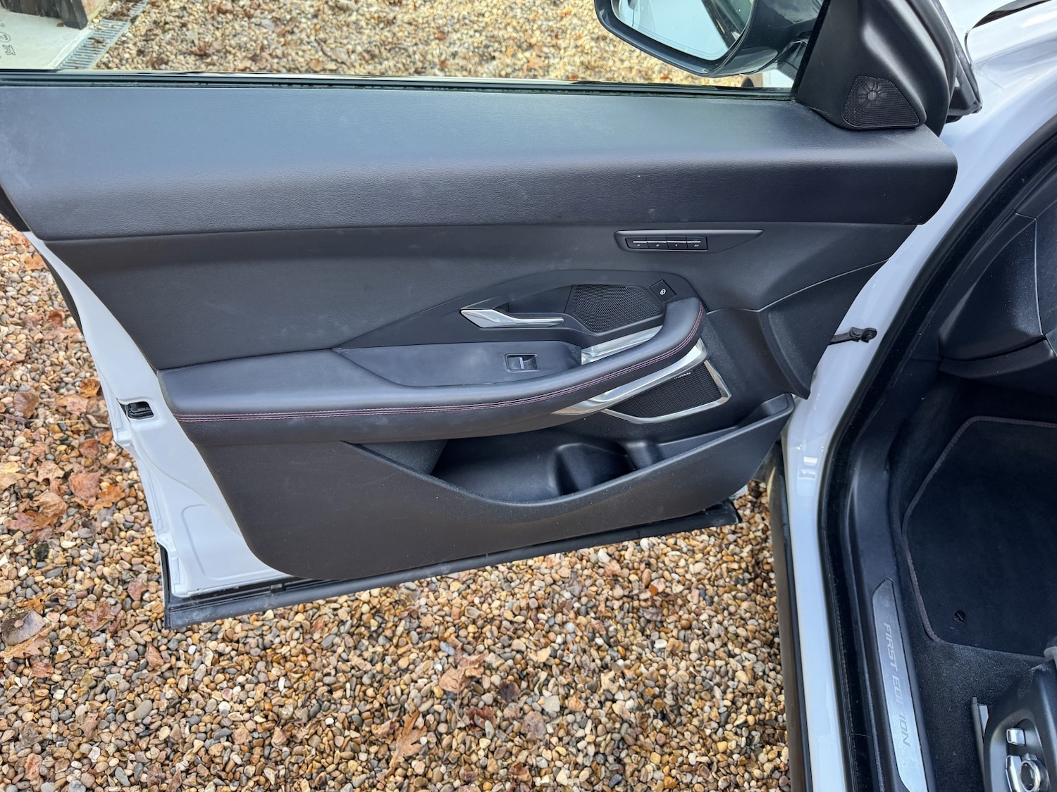 Used Jaguar E-Pace 2018 for sale - 76107288: Photo 32