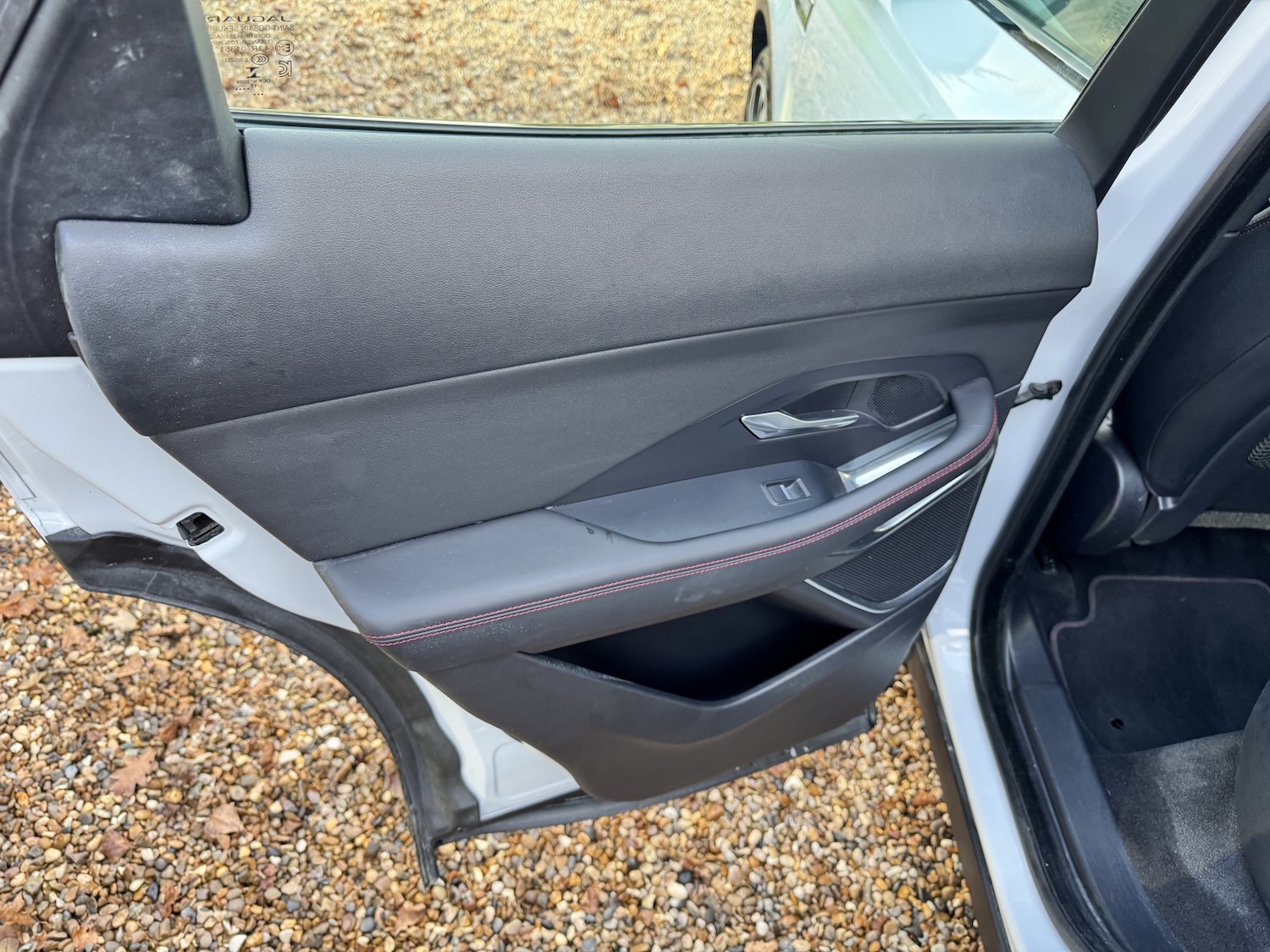 Used Jaguar E-Pace 2018 for sale - 76107288: Photo 34