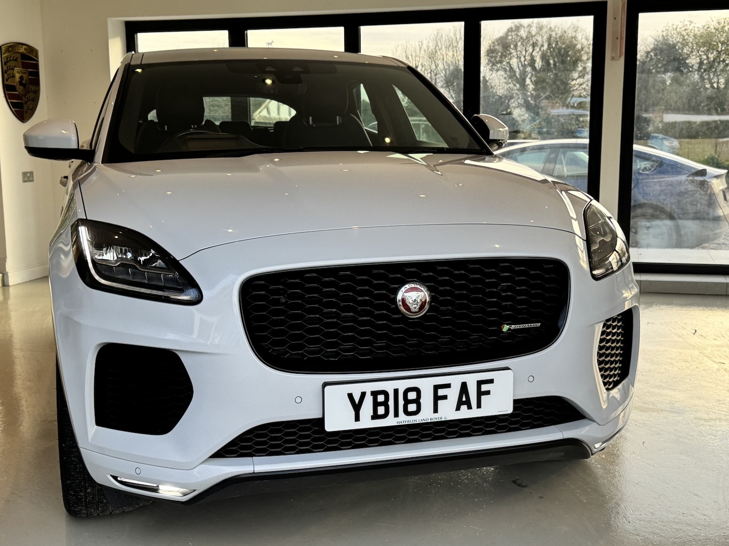 Used Jaguar E-Pace 2018 for sale - 76107288: Photo 4