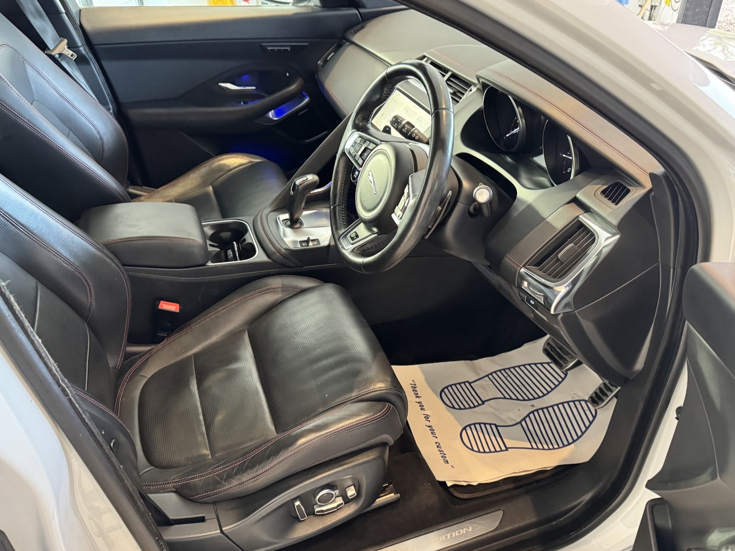 Used Jaguar E-Pace 2018 for sale - 76107288: Photo 9