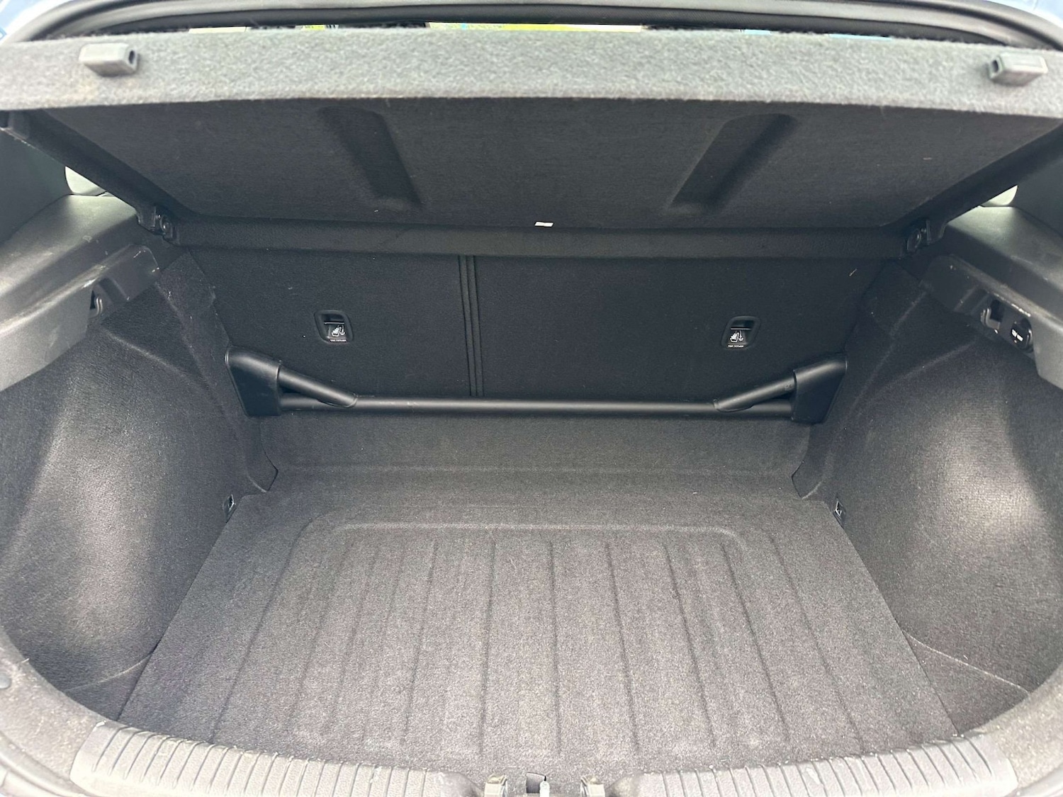 Used Hyundai i30 2019 for sale - 77073132: Photo 8