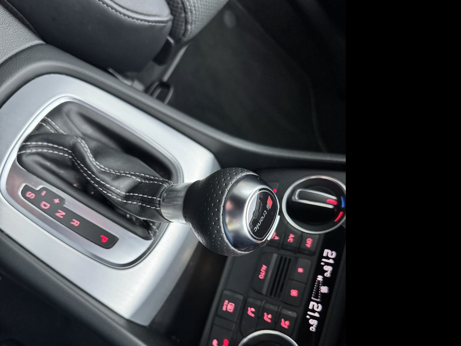 Used Audi Q3 2017 for sale - 76263003: Photo 31