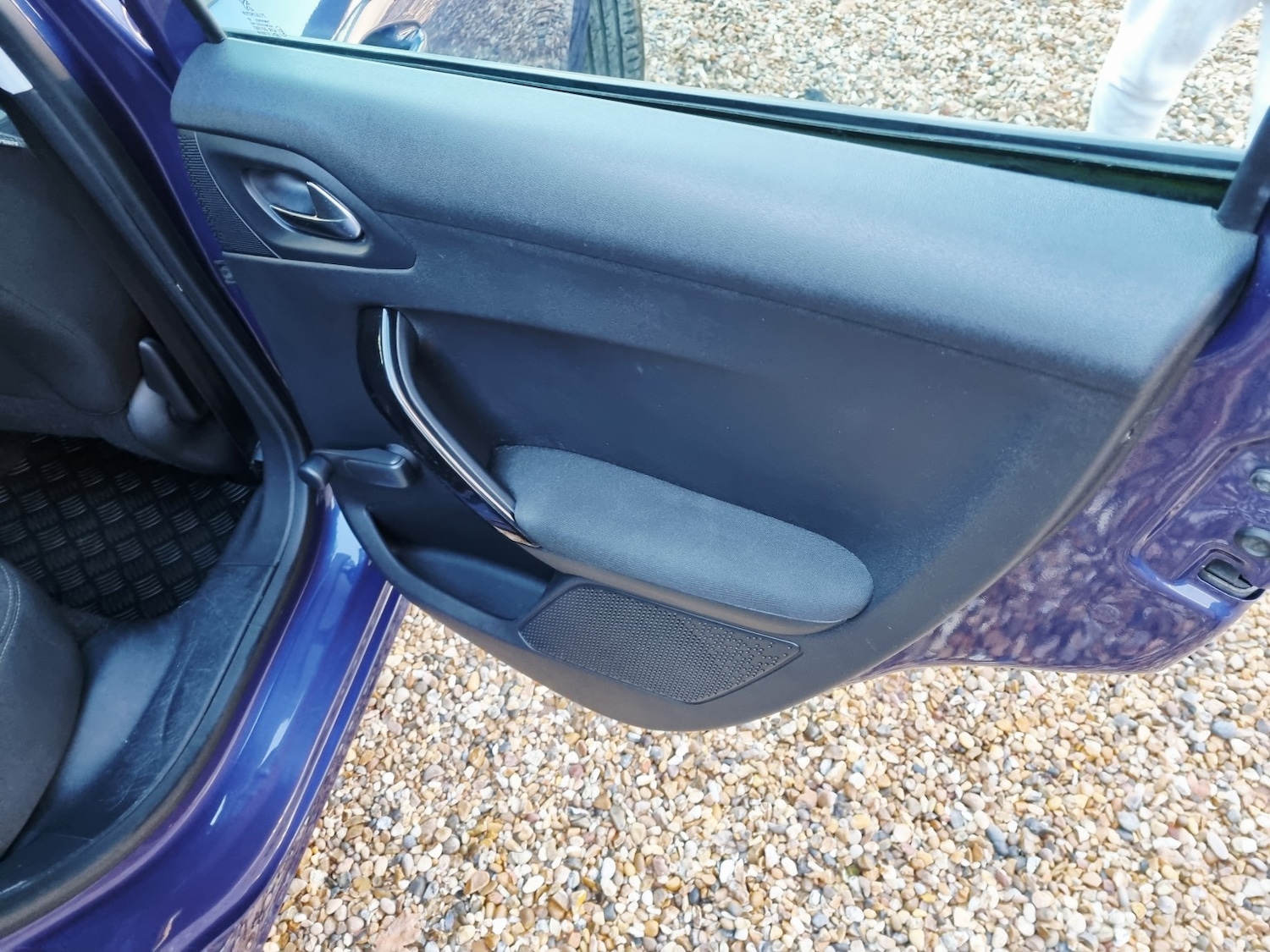 Used Peugeot 208 2015 for sale - 76758849: Photo 20