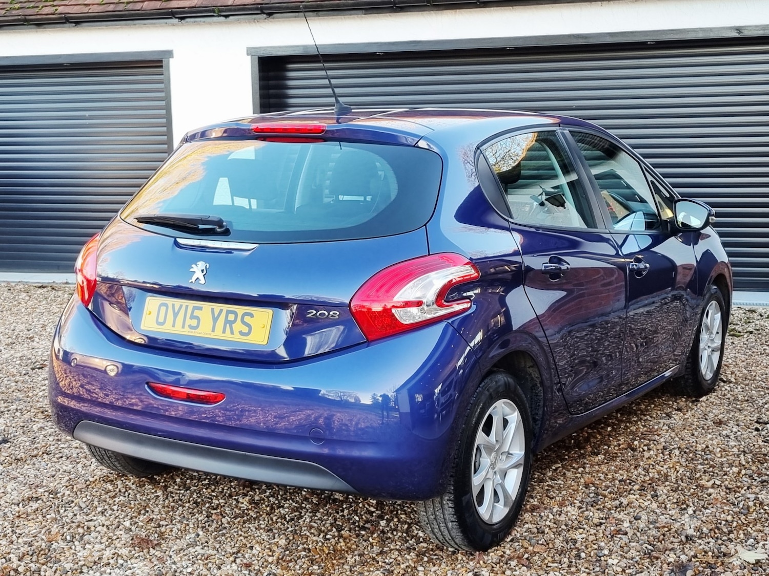 Used Peugeot 208 2015 for sale - 76758849: Photo 4