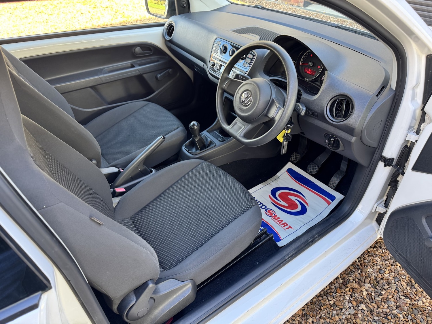 Used Volkswagen up! 2012 for sale - 76376859: Photo 26