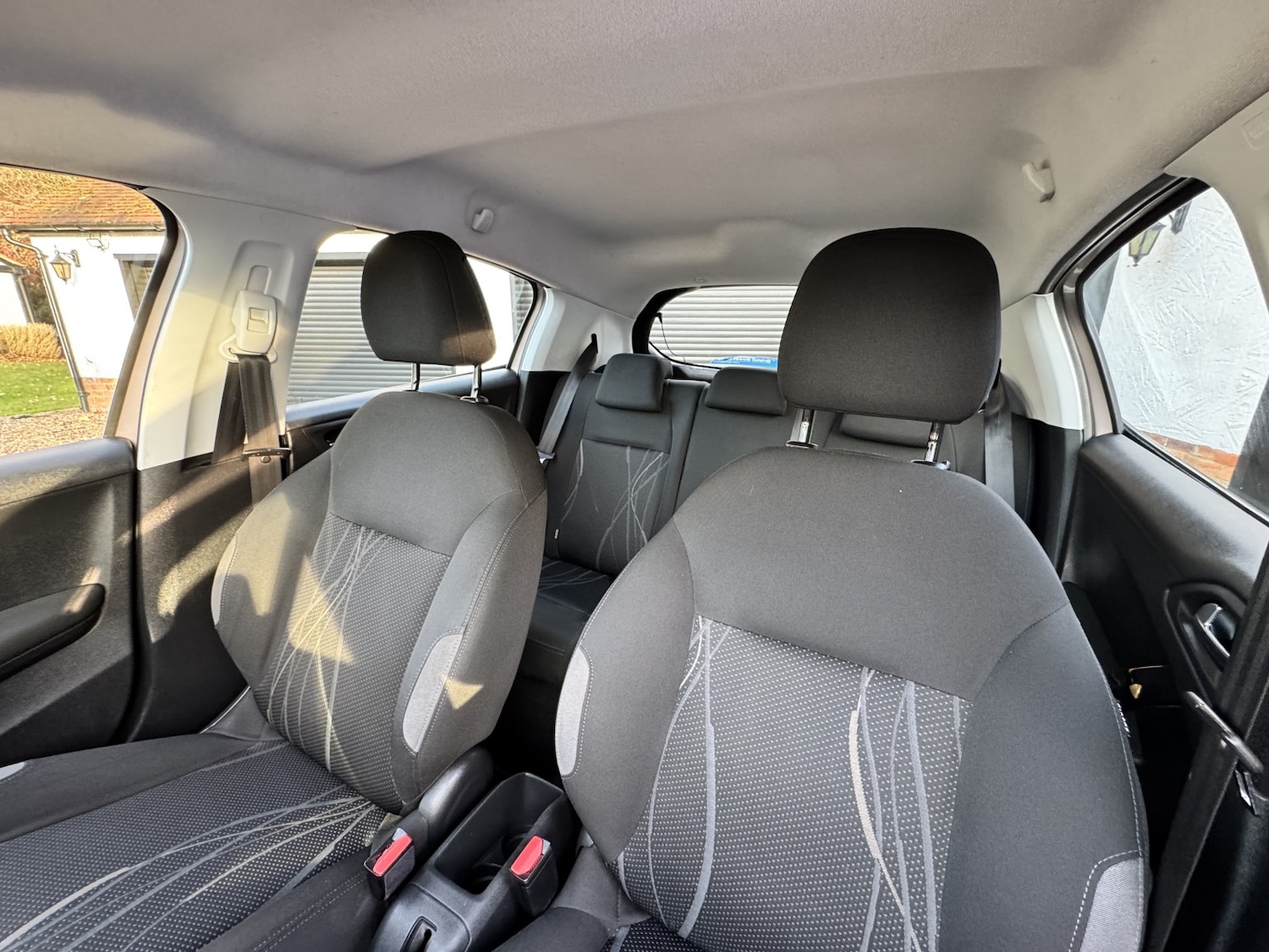 Used Peugeot 208 2013 for sale - 76455342: Photo 27