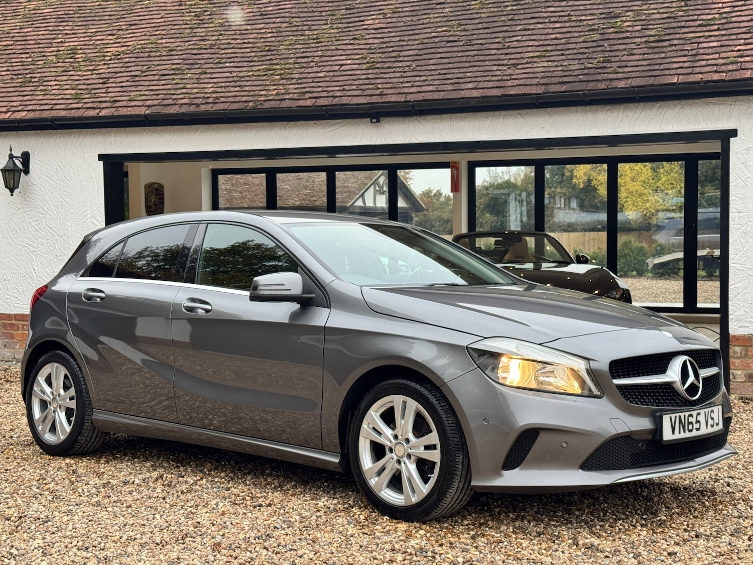 Used Mercedes-Benz A-Class 2016 for sale - 76164530: Photo 9