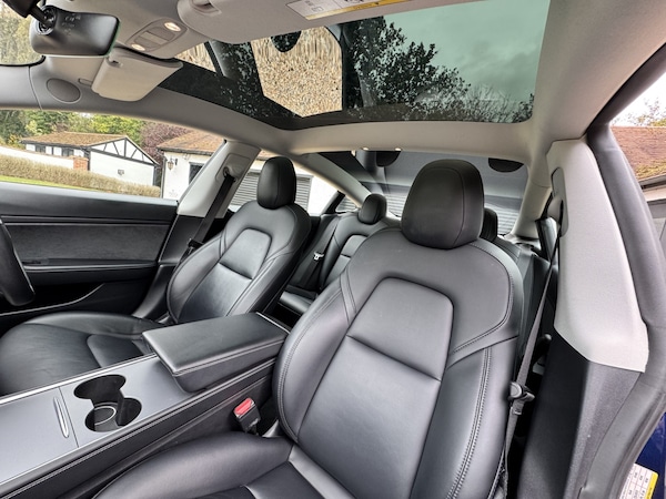 Used Tesla Model 3 2020 for sale - 76174030: Photo 14