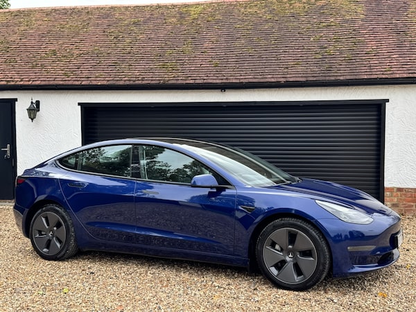 Used Tesla Model 3 2020 for sale - 76174030: Photo 1
