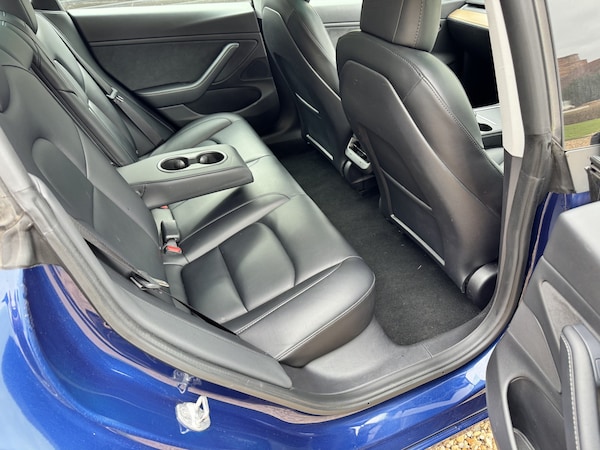 Used Tesla Model 3 2020 for sale - 76174030: Photo 21