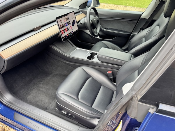 Used Tesla Model 3 2020 for sale - 76174030: Photo 7