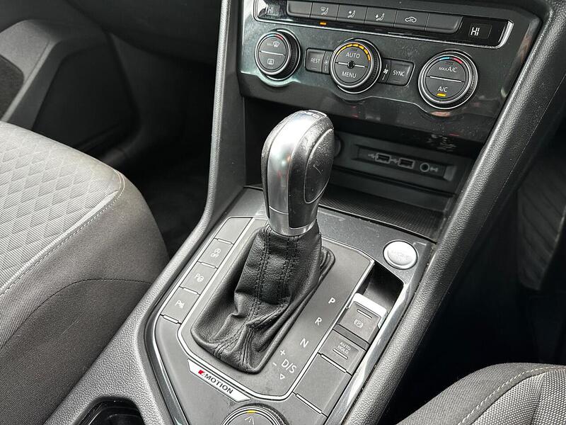 Used Volkswagen Tiguan 2019 for sale - 77640132: Photo 12