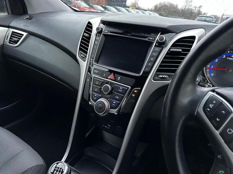 Used Hyundai i30 2016 for sale - 77328786: Photo 11