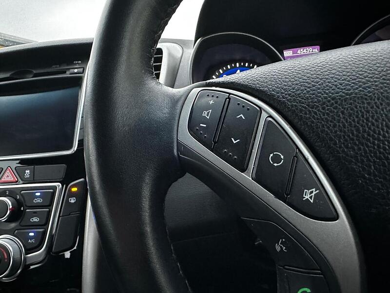 Used Hyundai i30 2016 for sale - 77328786: Photo 17