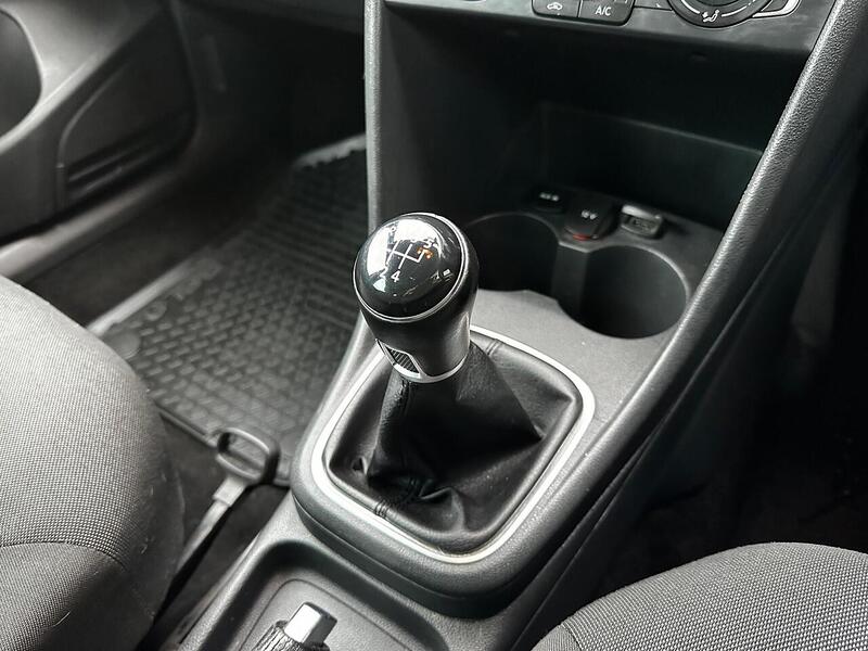 Used Volkswagen Polo 2016 for sale - 77530273: Photo 12