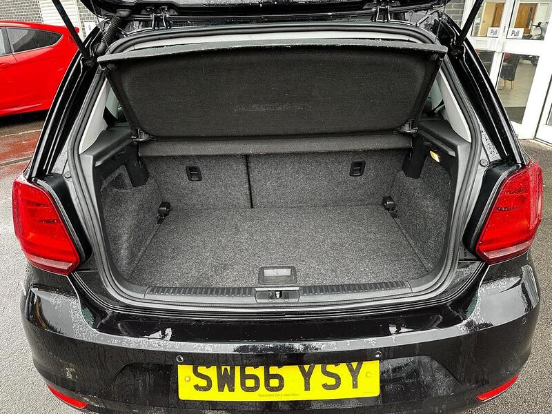 Used Volkswagen Polo 2016 for sale - 77530273: Photo 28