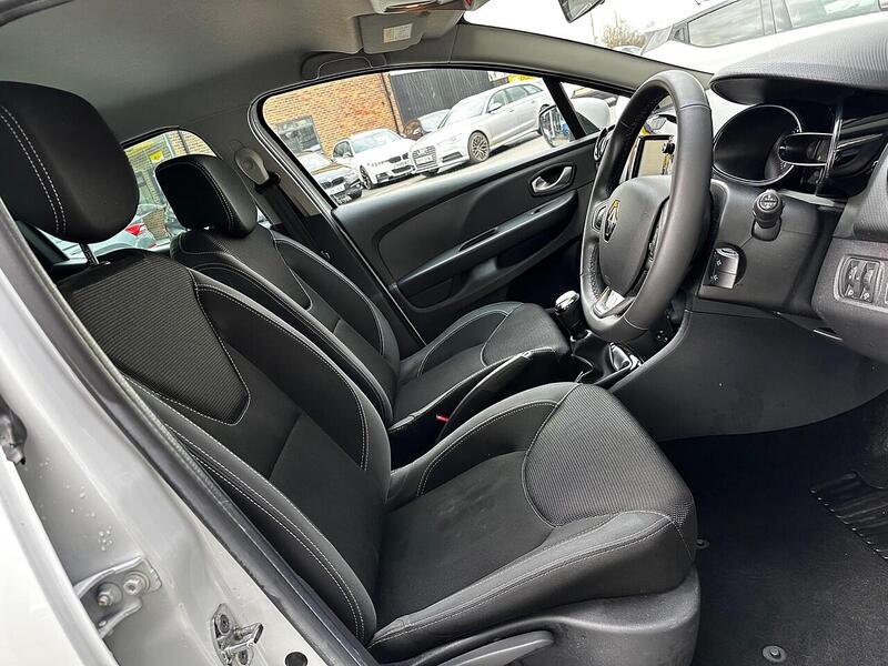 Used Renault Clio for sale - 77668052: Photo 14