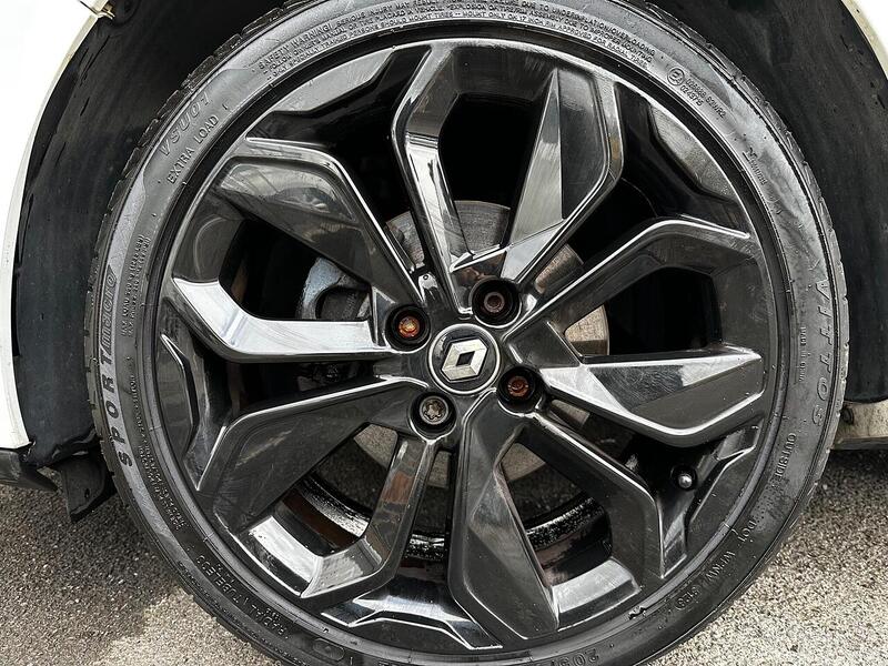 Used Renault Clio for sale - 77668052: Photo 19