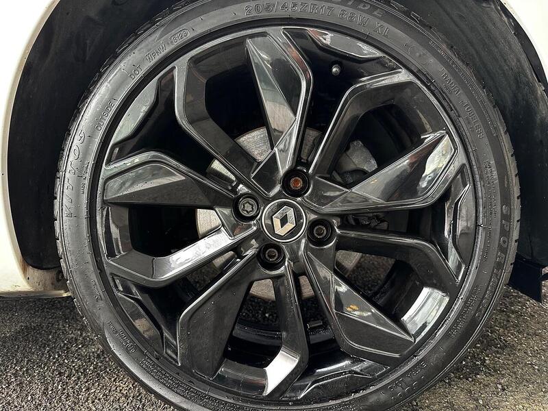 Used Renault Clio for sale - 77668052: Photo 22