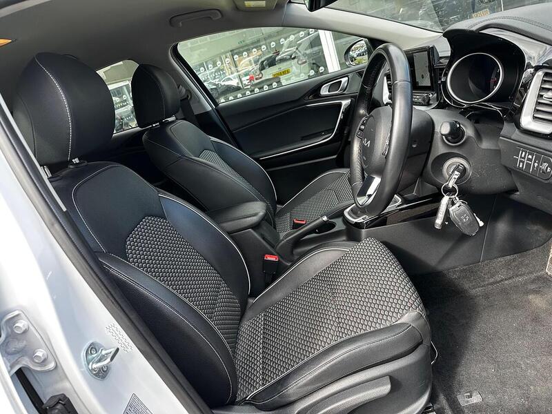 Used Kia Ceed for sale - 78107375: Photo 13