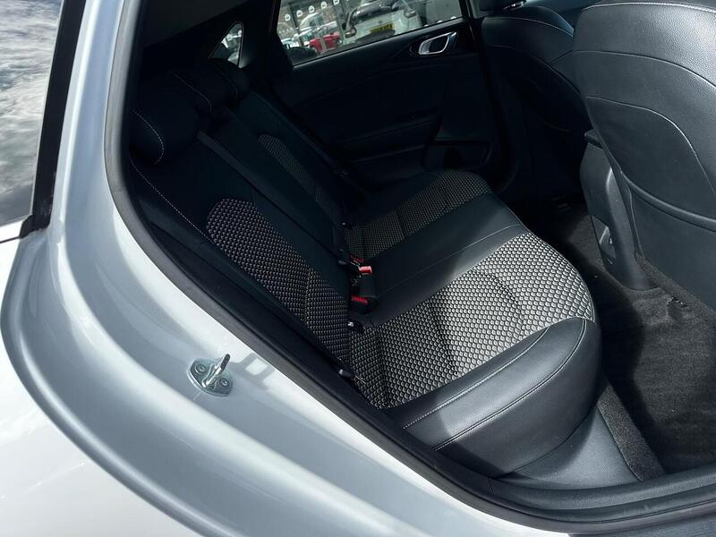 Used Kia Ceed for sale - 78107375: Photo 15