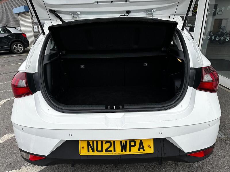 Used Hyundai i20 2021 for sale - 77744282: Photo 21