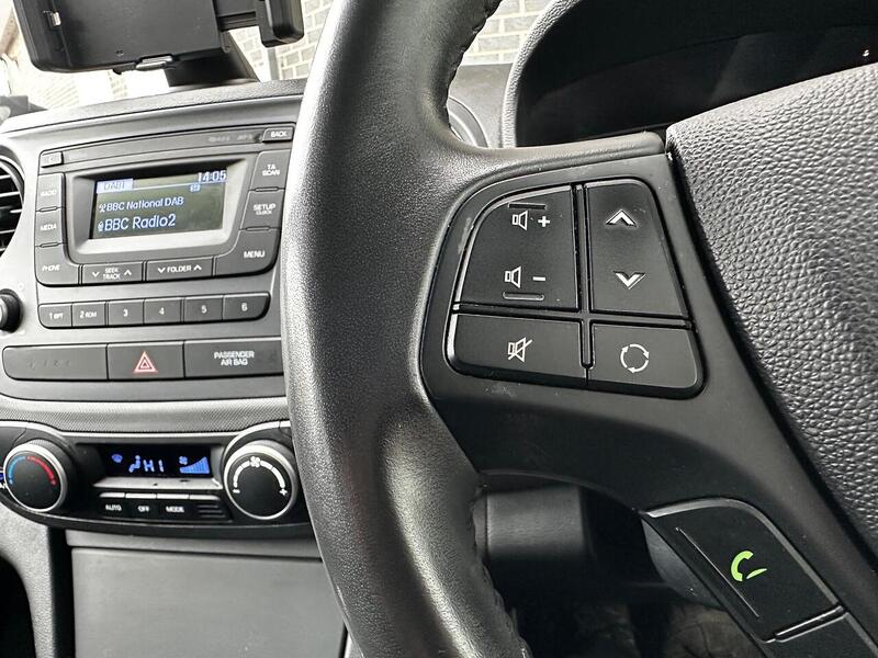 Used Hyundai i10 2018 for sale - 77730910: Photo 16