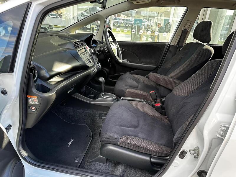 Used Honda Jazz 2013 for sale - 77730909: Photo 28