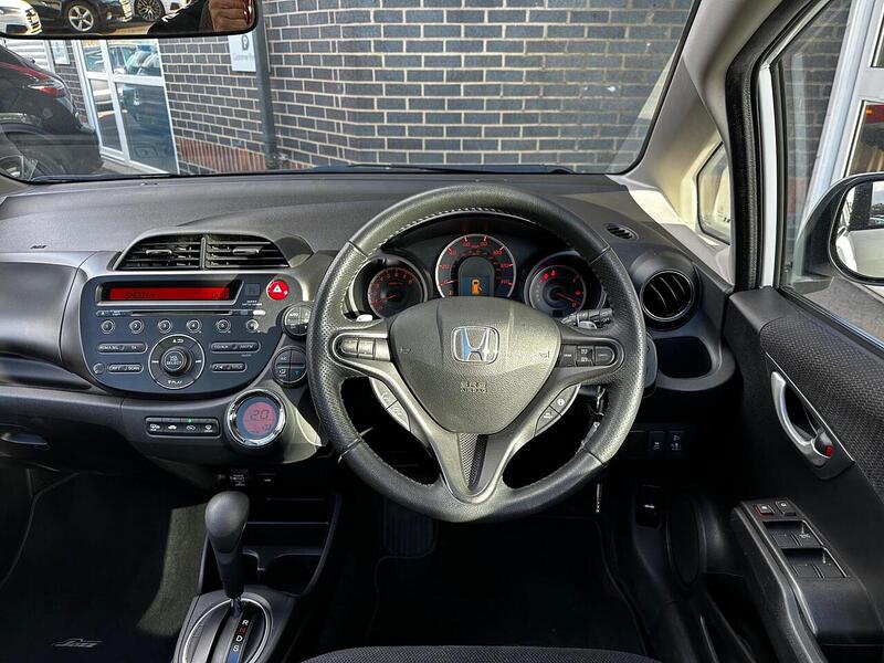 Used Honda Jazz 2013 for sale - 77730909: Photo 36