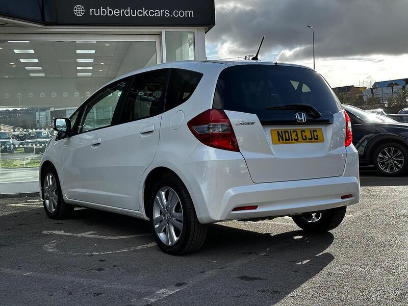 Used Honda Jazz 2013 for sale - 77730909: Photo 4
