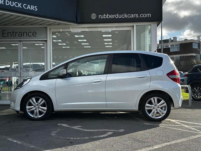 Used Honda Jazz 2013 for sale - 77730909: Photo 5