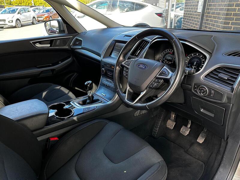 Used Ford S-Max 2015 for sale - 77132461: Photo 10