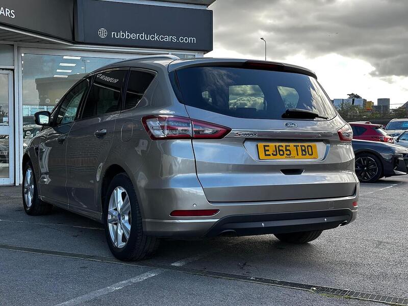 Used Ford S-Max 2015 for sale - 77132461: Photo 4