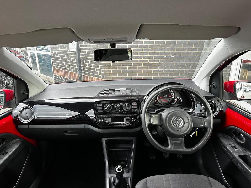 Used Volkswagen up! 2014 for sale - 77693885: Photo 9