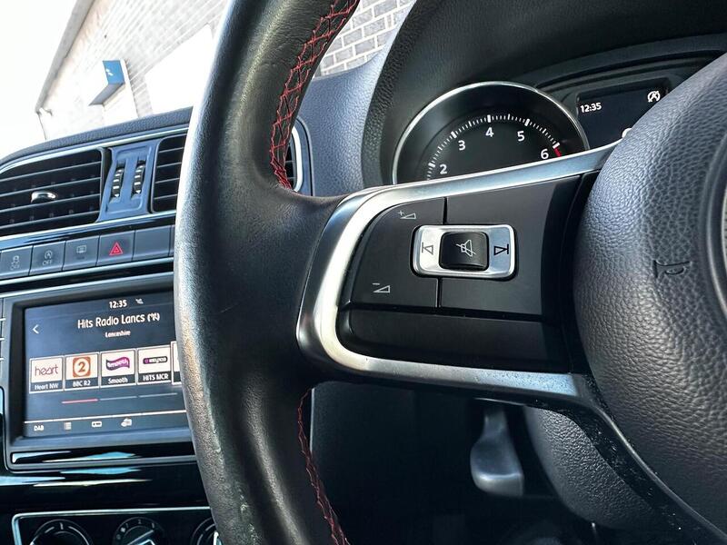 Used Volkswagen Polo 2017 for sale - 77132569: Photo 16