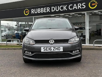 Used Volkswagen Polo 2016 for sale - 77998408: Photo