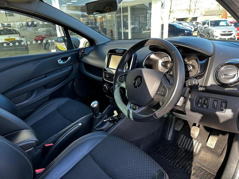 Used Renault Clio for sale - 77947091: Photo 8