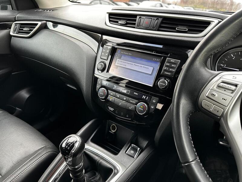 Used Nissan Qashqai 2017 for sale - 77328781: Photo 10