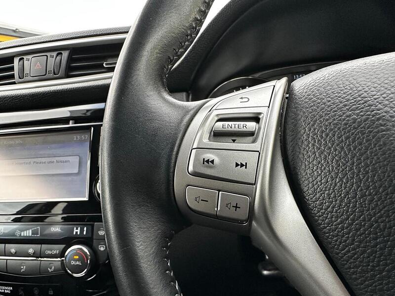 Used Nissan Qashqai 2017 for sale - 77328781: Photo 17