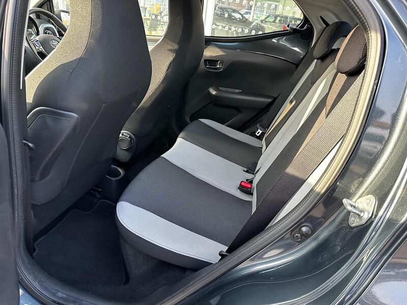 Used Toyota AYGO 2016 for sale - 77781087: Photo 12