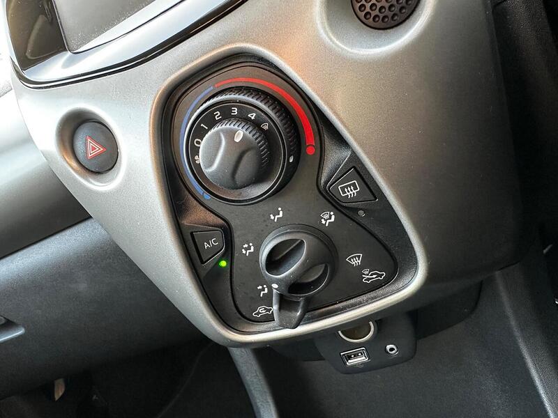 Used Toyota AYGO 2016 for sale - 77781087: Photo 16