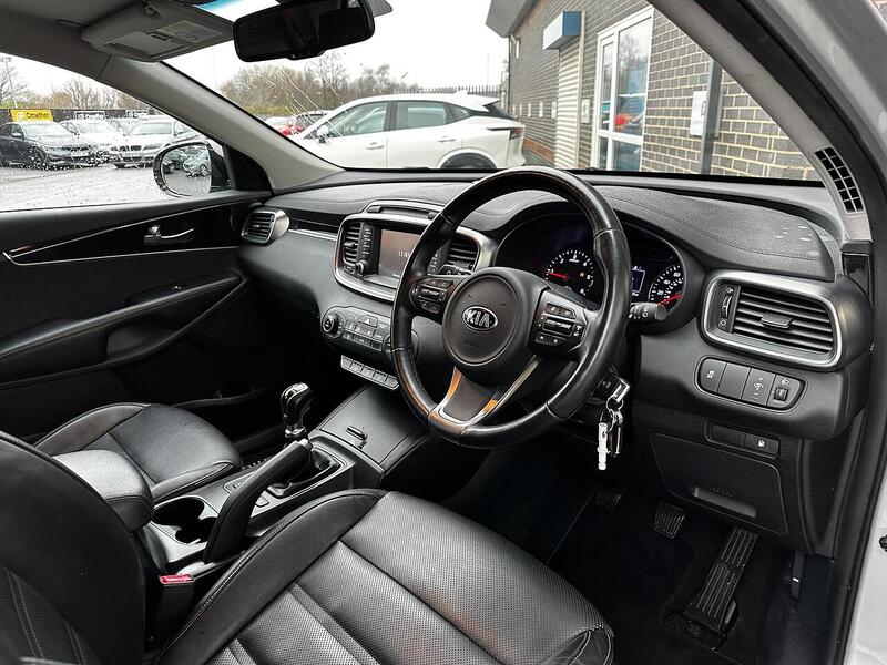 Used Kia Sorento 2017 for sale - 77132549: Photo 10