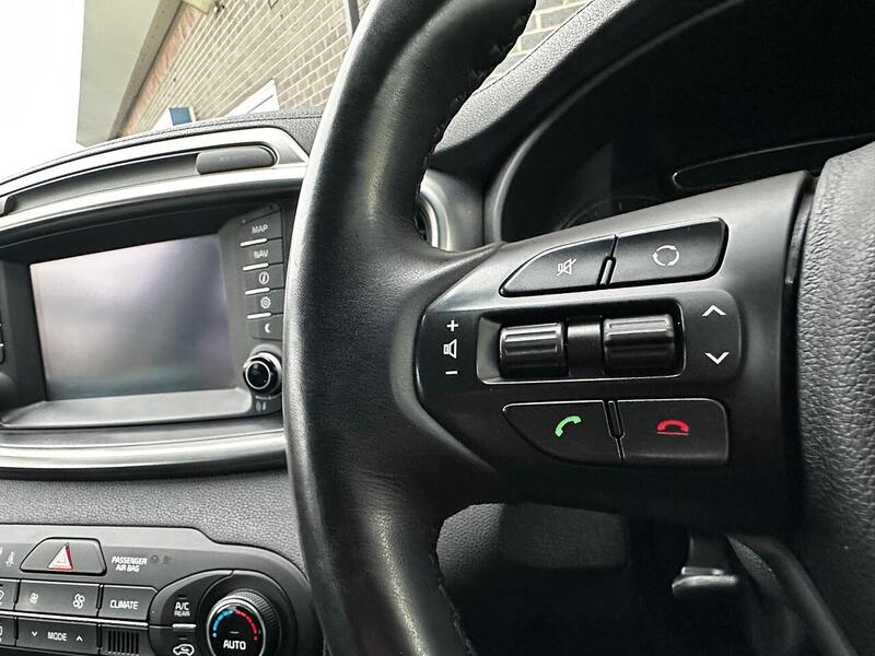 Used Kia Sorento 2017 for sale - 77132549: Photo 17