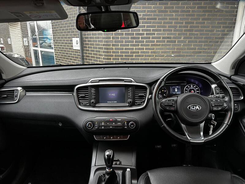 Used Kia Sorento 2017 for sale - 77132549: Photo 9