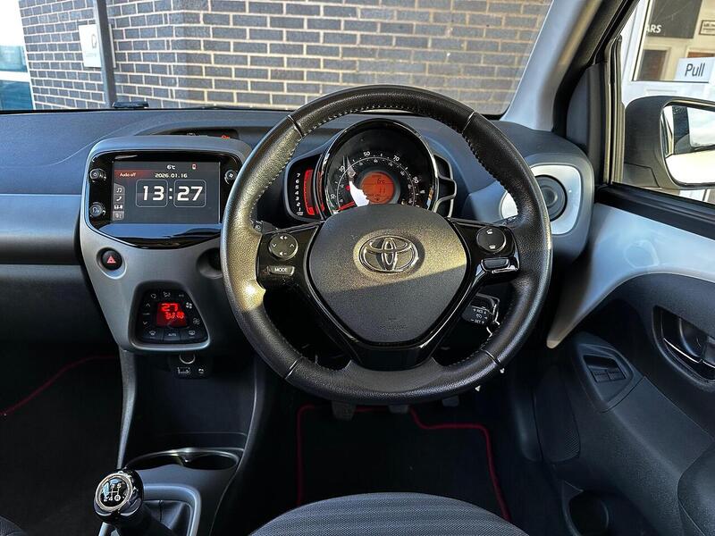 Used Toyota AYGO 2019 for sale - 77250934: Photo 10