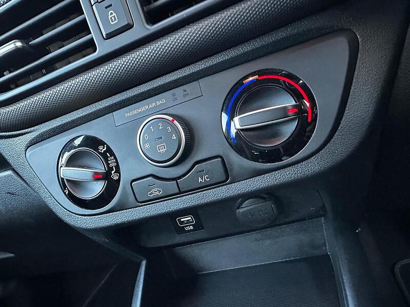 Used Hyundai i10 2023 for sale - 77250932: Photo 18