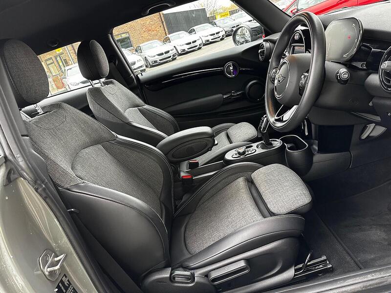 Used MINI Hatch 2021 for sale - 77984914: Photo 13