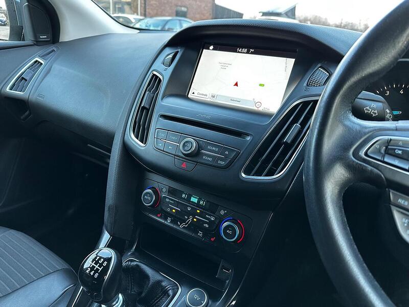 Used Ford Focus 2018 for sale - 77328785: Photo 12