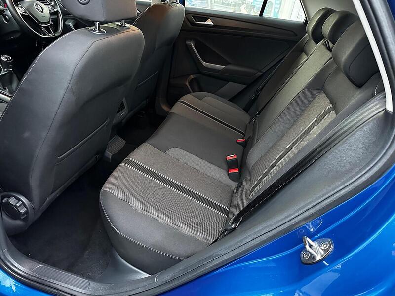 Used Volkswagen T-Roc 2018 for sale - 77132539: Photo 13