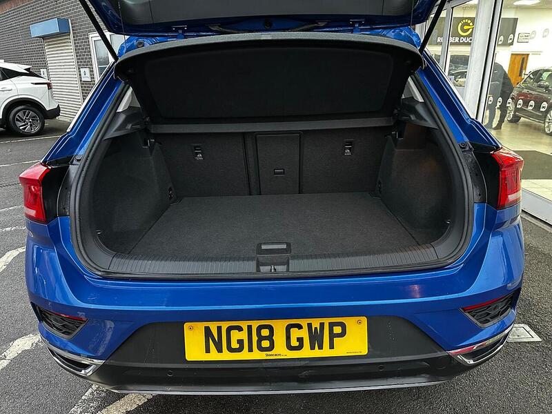 Used Volkswagen T-Roc 2018 for sale - 77132539: Photo 24